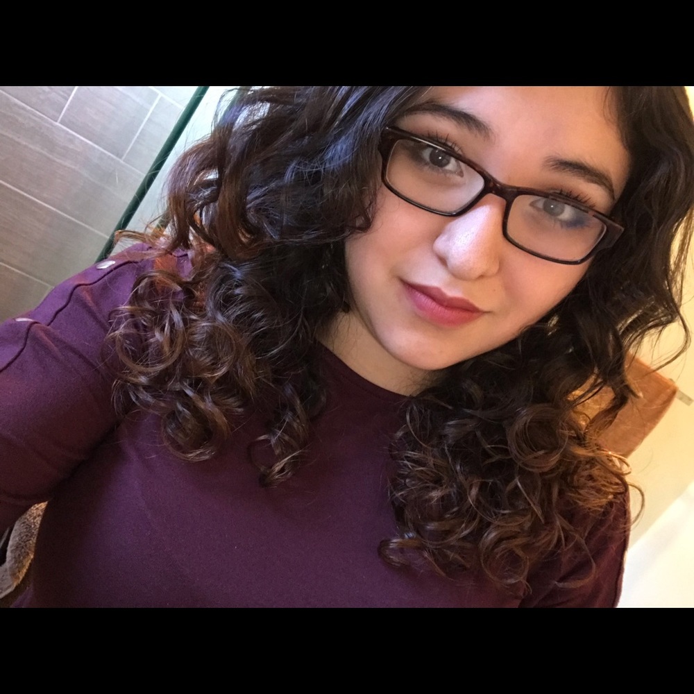 Meet your Posher, Gisella
